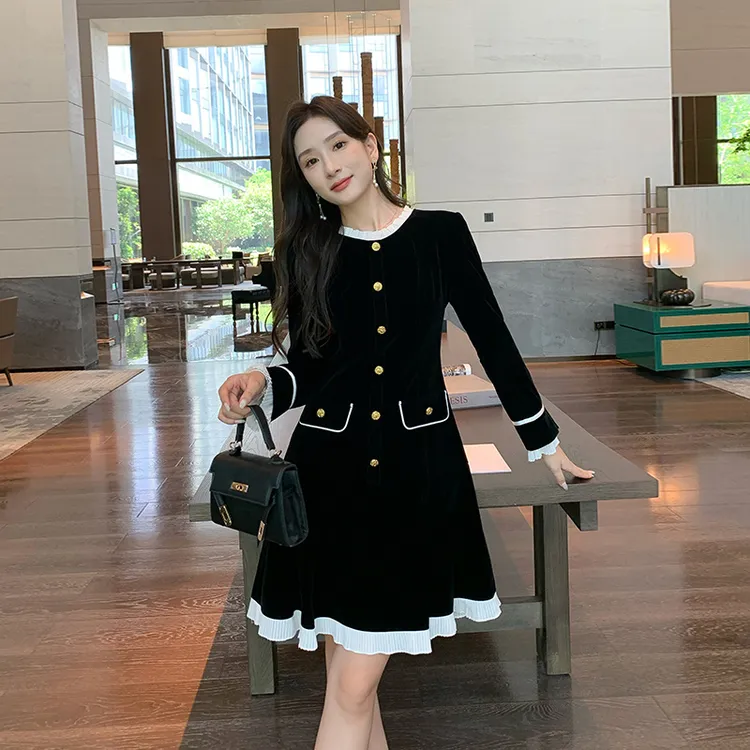 奢姿【绒娃娃】2025秋新款大码女装拼接压褶花边裙子胖妹妹连衣裙