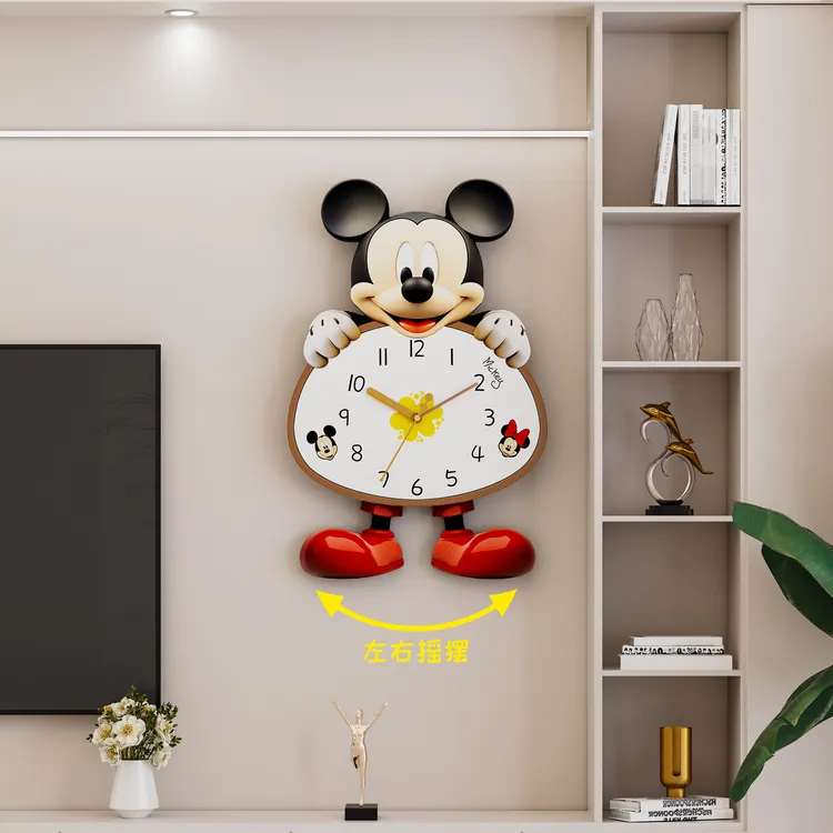 网红客厅挂钟家用钟表摇摆石英钟创意卡通钟挂墙时钟卧室静音挂表