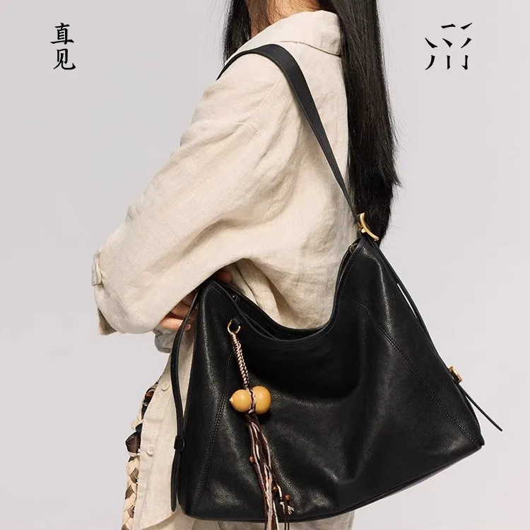 【徐艺洋同款】直见一撇hobo包中号百搭头层小牛皮单肩黑夏托特女包