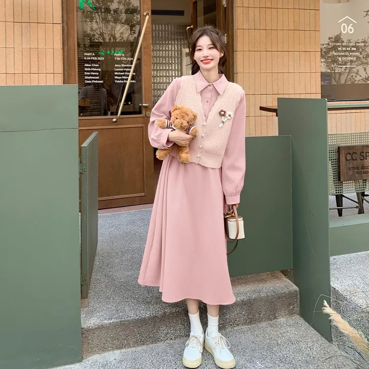 粉色马甲套装春季女2025新款一套入秋穿搭小个子长袖连衣裙两