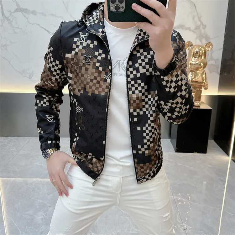 2025秋季新款欧货时尚个性印花网红修身帅气短款连帽夹克外套男潮