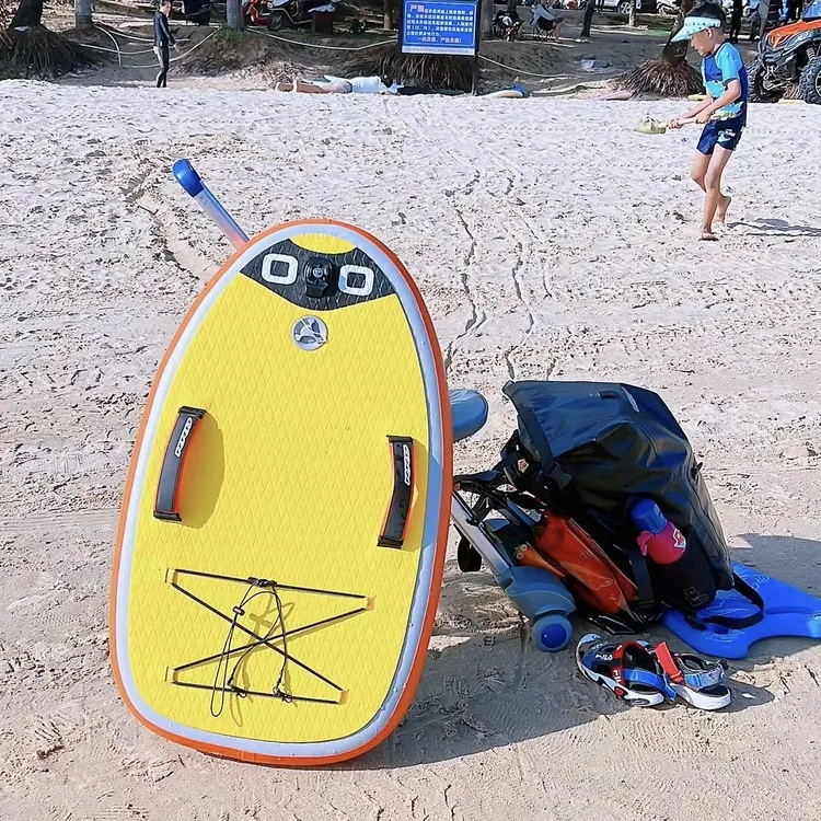 深海体育自拍跟屁虫加厚充气折叠游泳跟拍浮板神器户外冬泳救援