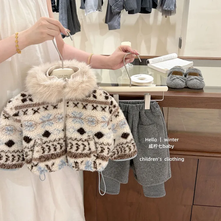 咸柠七丨费尔岛女童复古提花可拆卸毛领羊羔毛连帽外套秋冬加厚