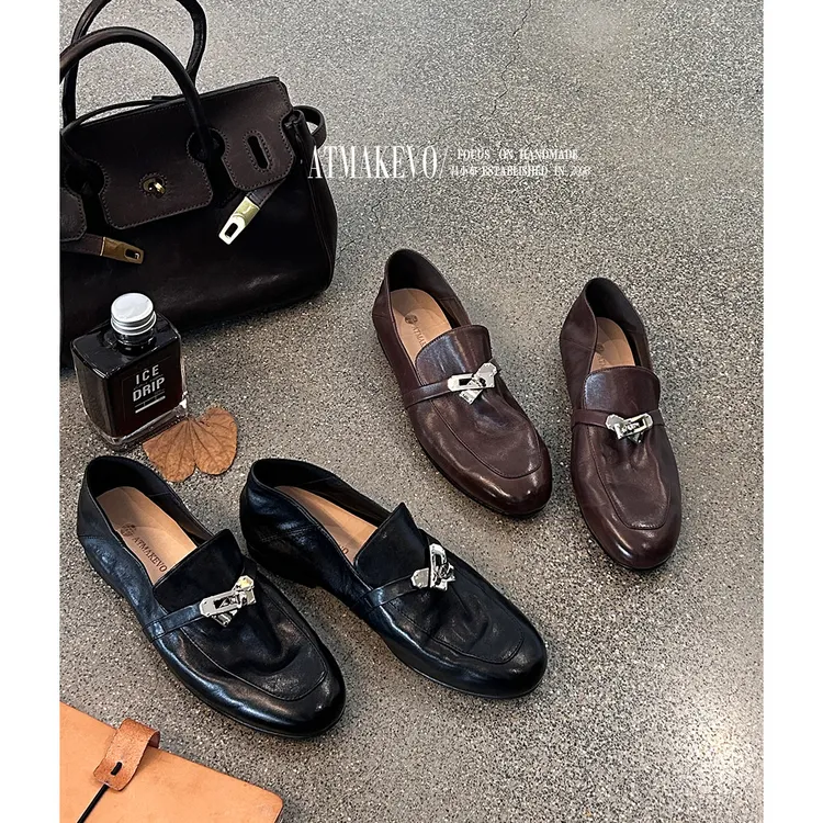 吕小布 | 经典kelly扣乐福鞋 水洗牛皮中古一脚蹬皮鞋单鞋女0712