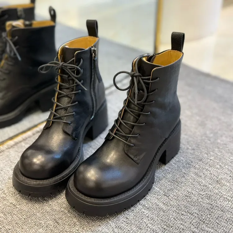 DEEP BREATH深呼吸女鞋 牛皮侧拉链绑带粗跟马丁靴短靴AX15243