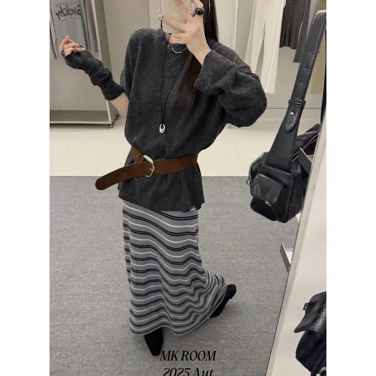 MK ROOM-大牌设计感袖套中长款宽松大版针织衫(配腰带)S617