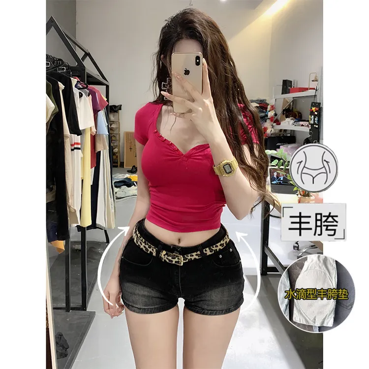 甜酷斑纹腰带丰胯牛仔短裤女2025秋季低腰辣妹掐腰显瘦包臀热裤