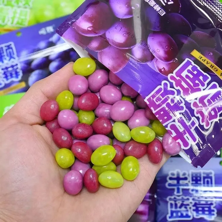 脆皮软糖半颗葡萄软糖果汁软糖混合水果味糖果巨峰葡萄味软糖零食