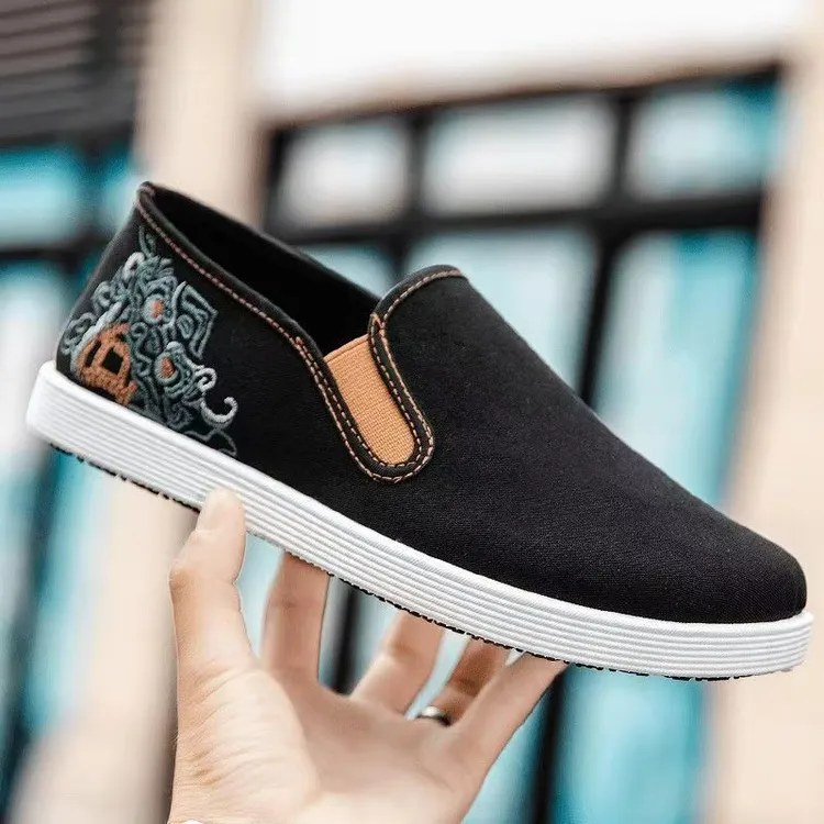 【貔貅刺绣】老北京布鞋刺绣男鞋透气中国风一脚蹬软底防滑休闲男鞋