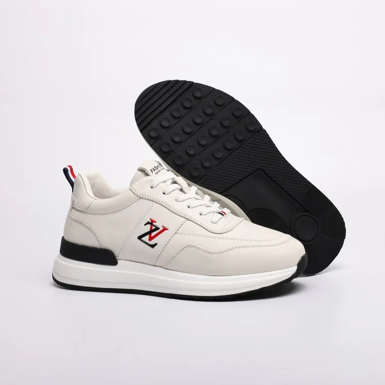 FANMIFAN/梵米凡头层牛皮男鞋休闲时尚百搭透气潮男阿甘跑步潮鞋