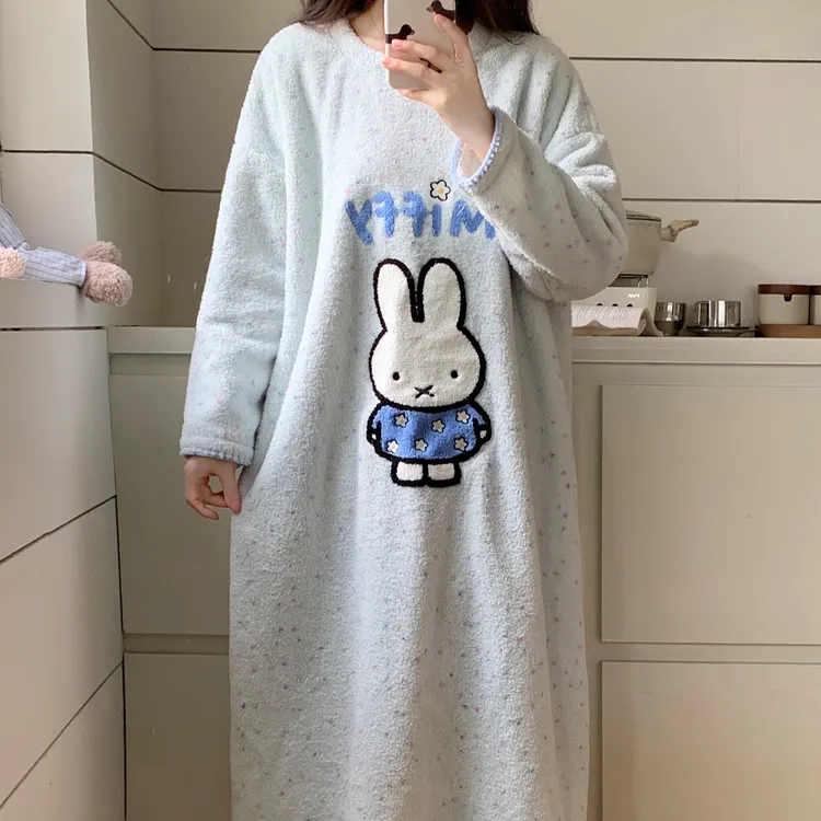 睡裙女秋冬2025年新款珊瑚绒加厚加绒半边绒高颜值保暖睡衣家居服