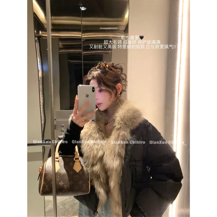 「北岛日记」秋冬时尚气质百搭休闲轻奢洋气减龄羽绒服QXQ5YRF7277A