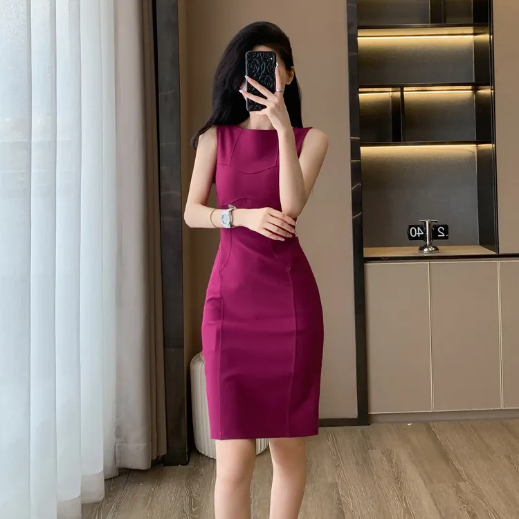 气质女神范收腰显瘦背心裙女夏季新款小个子高级感轻奢无袖连衣裙