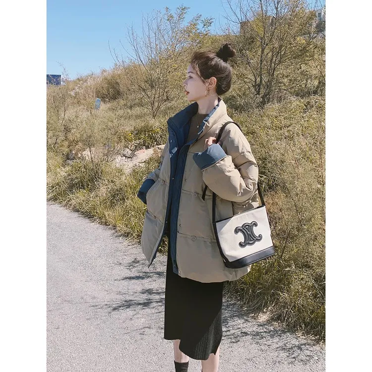 亮秋世羽嘉兴平湖羽绒服反季清仓港风撞色黑色短款羽绒服女冬今年