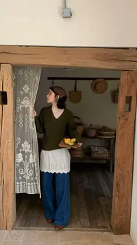 秋屿moment 自制 百搭叠穿刺绣绣花围裙