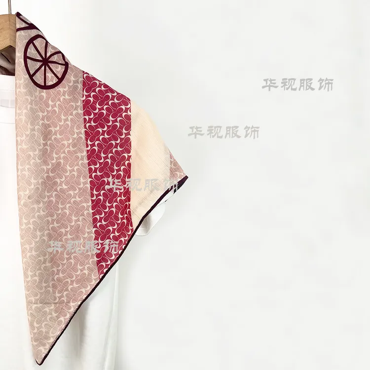 【英伦马车】2025新款时尚双面异色丝绒手感65方巾围巾高档节日送礼