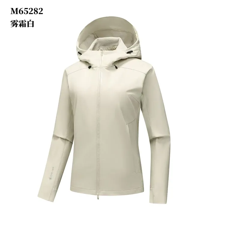 女款连帽软壳衣防风透气耐磨适合户外运动登山徒步休闲保暖防泼水