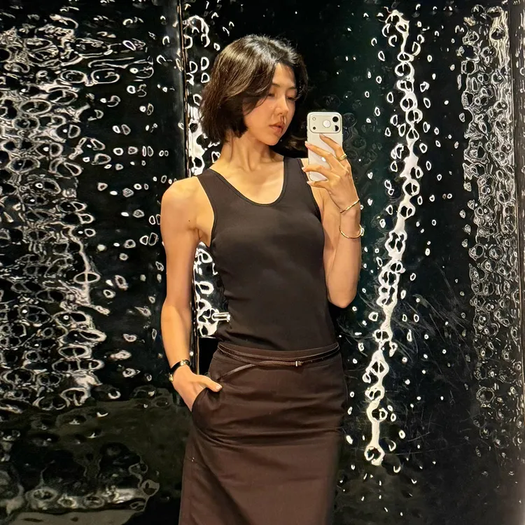 ROMI STUDIO基础U领修身显瘦轻盈弹力吊带背心RWDRSU4015
