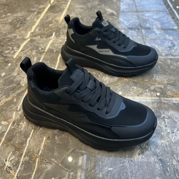 秋冬款保暖舒适耐磨软底户外时尚百搭休闲男士跑步潮鞋冬季加绒