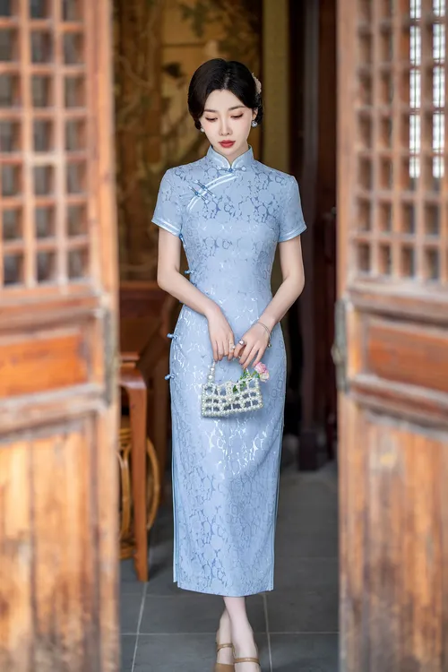 夏季新款浅蓝中国风缎丝旗袍手工旗开得胜长款气质显瘦遮肉