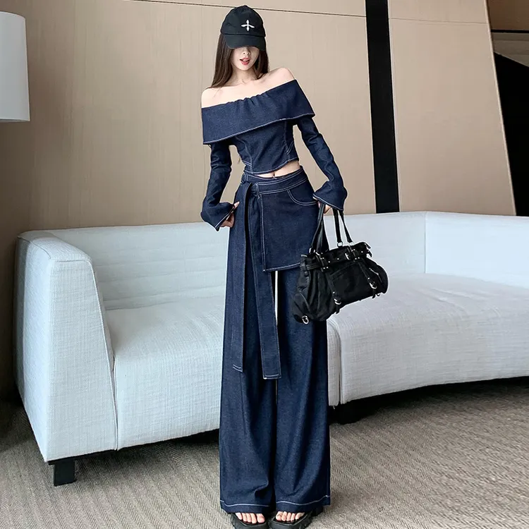 春季辣妹牛仔套装2025新款一字肩上衣设计感屁帘阔腿裤两件套穿搭