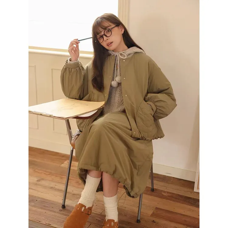 2025冬季新款百搭棉服外套女复古宽松保暖棉衣+半身裙三件套8260