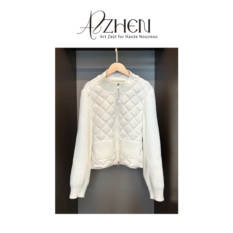 AZZHEN【菱格雪贝】90鸭绒针织拼接轻羽绒领短款上衣AZ5PYW17-YW