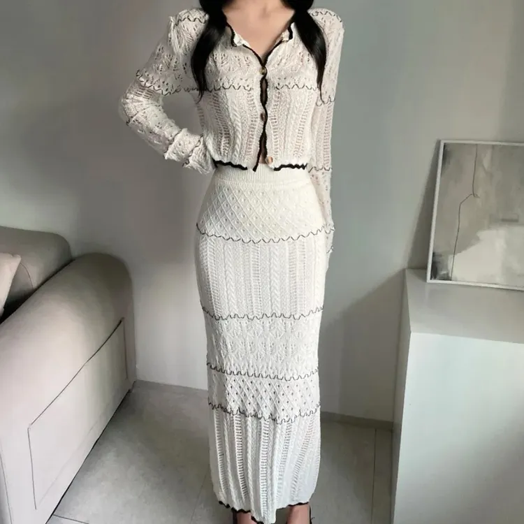 针织裙套装包臀时尚气质穿搭单排扣短开衫高腰