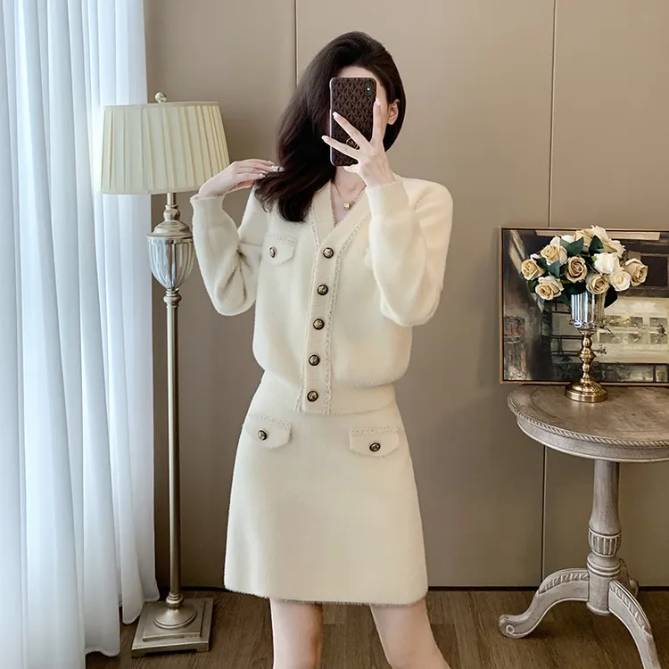 小香风女装秋季穿搭一整套时尚休闲套装女防水貂针织两件套装裙子