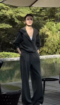 L'U'R/YI'YAO 【玛奇朵/上衣】套头连帽暗扣高弹精棉卫衣外套10410
