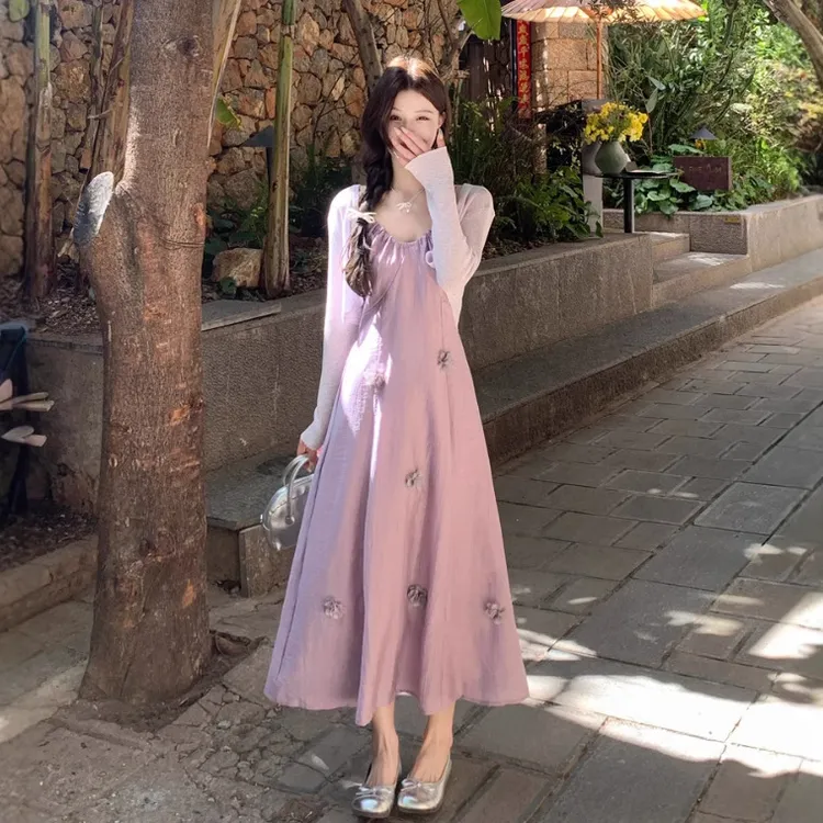 立体花朵吊带连衣裙女2025春夏新款气质收腰显瘦别致A字长裙子潮