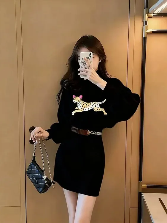 Z226小香风黑色卡通韩版连衣裙女秋冬新款小子气质独特漂亮裙子