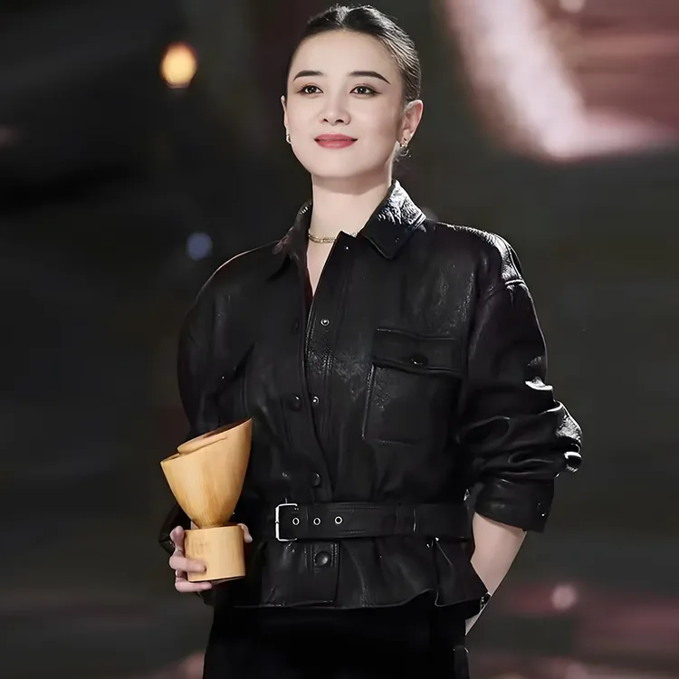 海宁进口泡感皮短款外套女2025新款收腰显瘦SJ6688