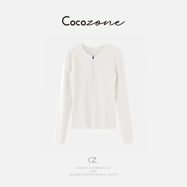 COCO ZONE 刘一一 圆领纯色老钱风长袖T恤 CD2A2362