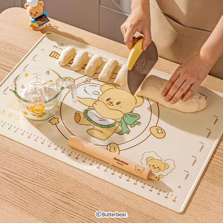 【摩登主妇&黄油小熊】硅胶揉面垫面板烘焙工具家用辅食烘焙垫