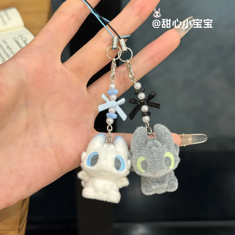 可爱驯龙高手无牙仔与光风格情侣闺蜜适用植绒材质手机钥匙学生包