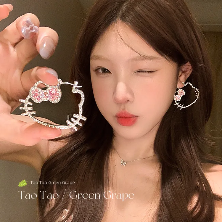 合金耳饰 可爱少女HelloKitty锆石耳环女方圆脸耳钉独特甜美耳饰
