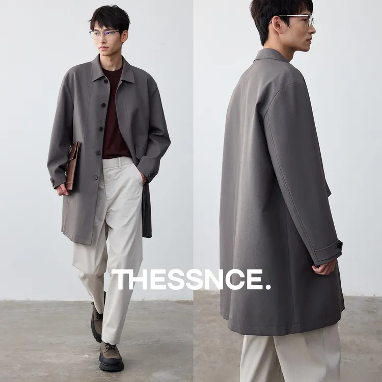THESSNCE都市2025复合廓形感分割口袋设计抗皱肌理中长款风衣男