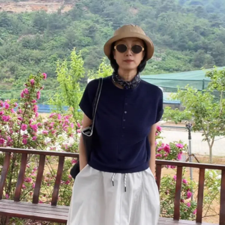 MZ.莱赛尔丝滑清爽女士坑条纽扣套头飞飞袖T恤衫短袖NS5086