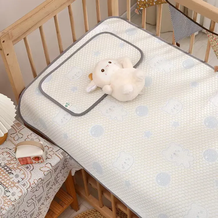 婴儿凉席夏季透气吸汗宝宝高分子冰丝软席子新生儿床单