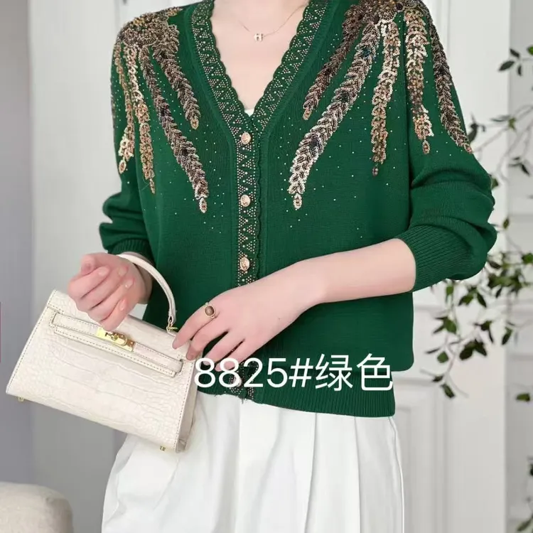时尚妈妈秋季重工凤尾刺绣V领长袖针织开衫短外套