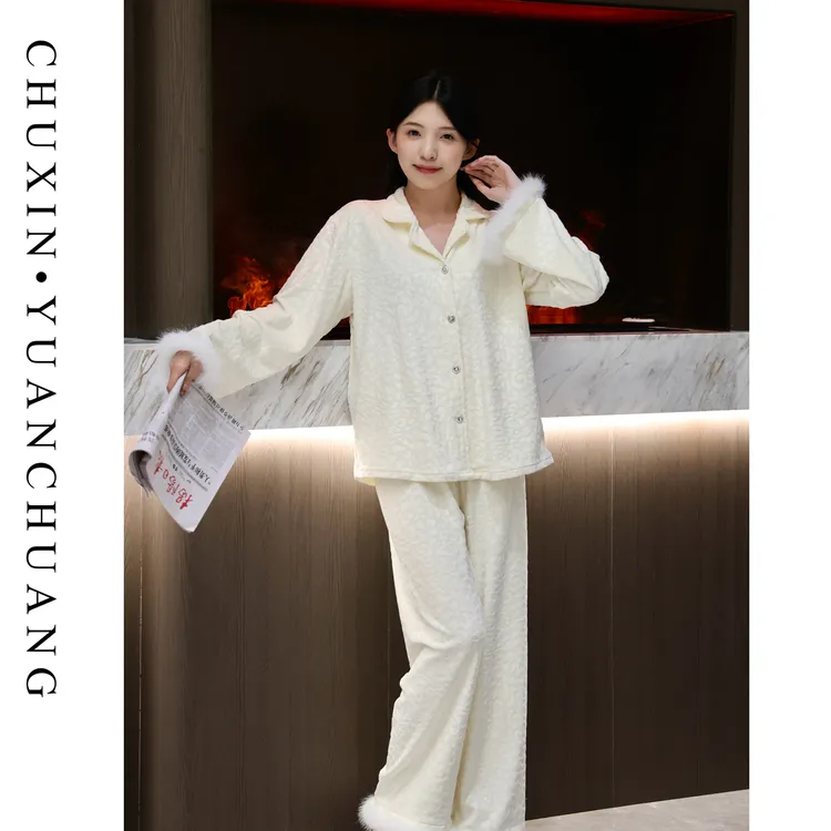 【油画栀子】毛毛袖海岛绒秋冬保暖长袖长裤女高级可外穿