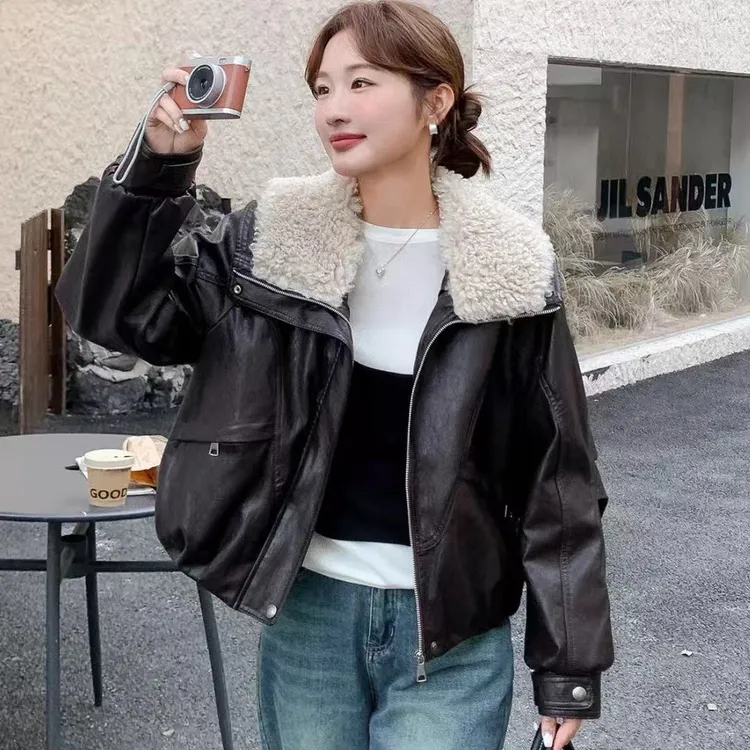 毛绒大翻领加绒加厚保暖皮衣外套女2025秋冬新款宽松显瘦上衣棉服