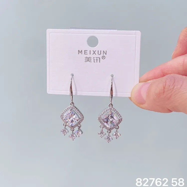 铜合金耳饰 美讯新品82762精致气质气质锆石经典耳环