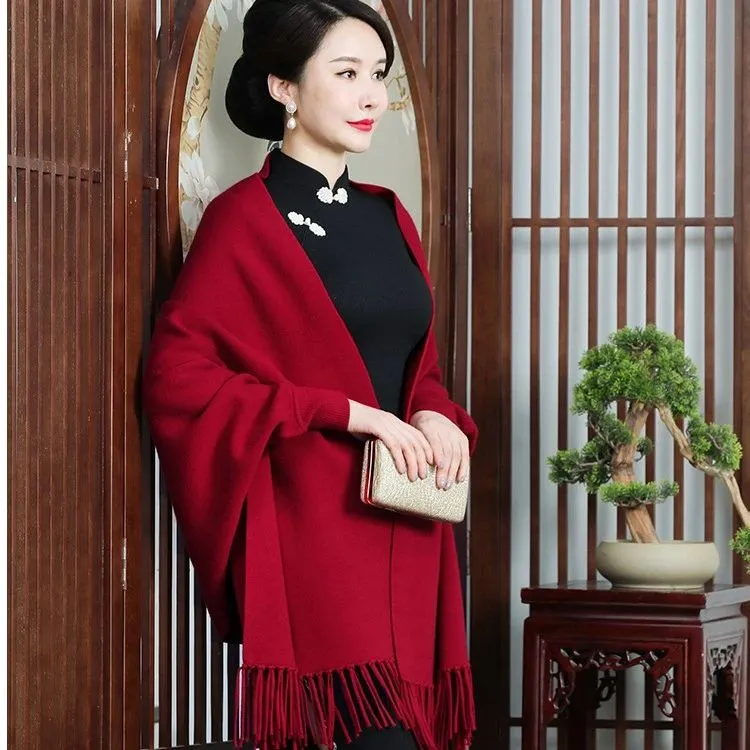 羊毛羊绒纯色披肩女秋冬喜婆婆妈妈旗袍外搭斗篷围巾两用披风春秋