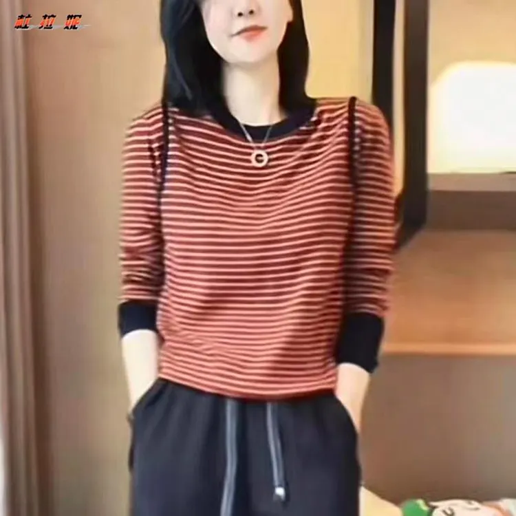 杜拉妮时尚洋派撞色条纹圆领内搭长袖T恤女士秋季2025新款打底衫