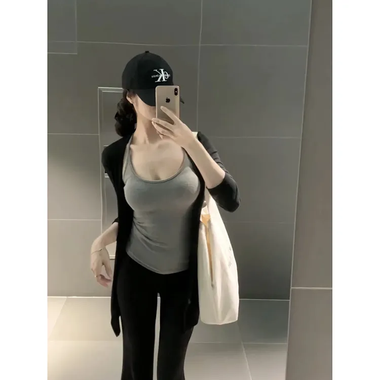春秋带胸垫挂脖背心女薄款外搭开衫高腰显瘦阔腿裤韩系穿搭一整套