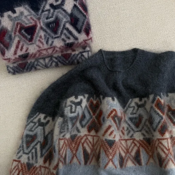 费尔岛毛衣圆领羊绒拉绒毛衣高克重羊毛针织衫