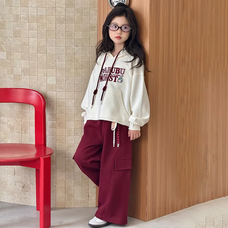 女童秋季套装2025新款中大童绣花字母连帽卫衣工装阔腿裤子两件套