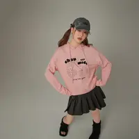4006【金拐子专属】CHUU字母樱桃刺绣设计学院风连帽宽松卫衣-F